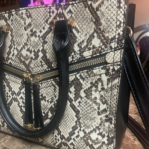 ALDO snakeprint handbag - Picture 2 of 13